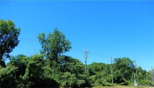 V/L V L Dixie Hwy, Springfld Twp, MI, 48346 | Card Image