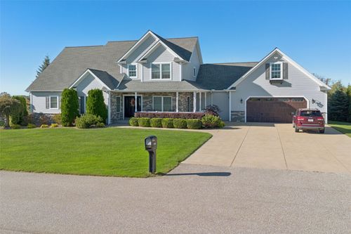 8750 Windy Ln, North East, PA, 16428-3896 | Card Image