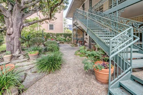 apt-2-1324 Cortlandt St, Houston, TX, 77008-4294 | Card Image
