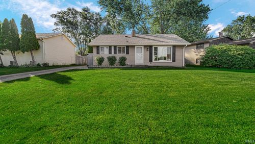 2635 Prescott Dr, Mishawaka, IN, 46544-6156 | Card Image
