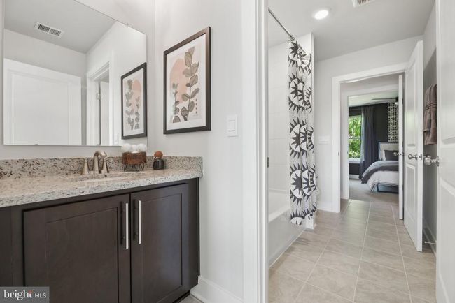3413 Wooded Run Dr, House other with 3 bedrooms, 4 bathrooms and null parking in BROAD RUN VA | Image 36