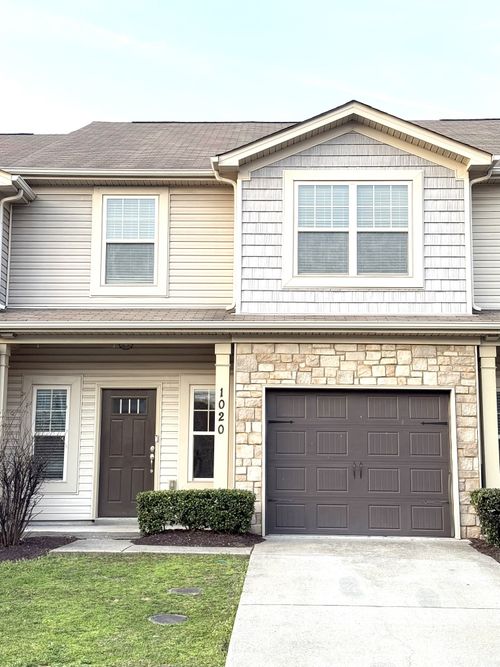 1020 Chatsworth Dr, Old Hickory, TN, 37138-4679 | Card Image