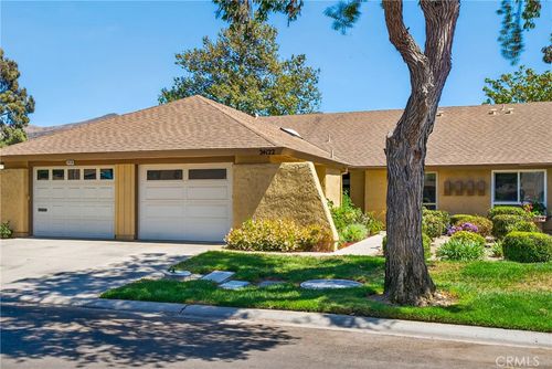 24122 Village 24, Camarillo, CA, 93012-7607 | Card Image