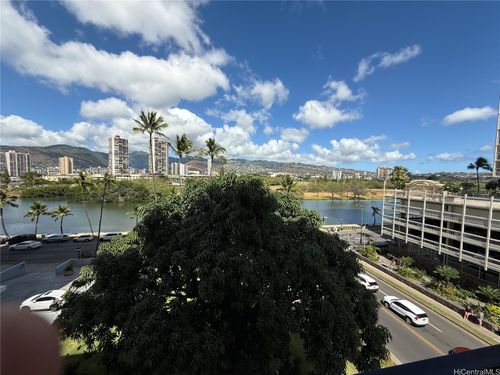 apt-504-440 Seaside Ave, Honolulu, HI, 96815-2644 | Card Image