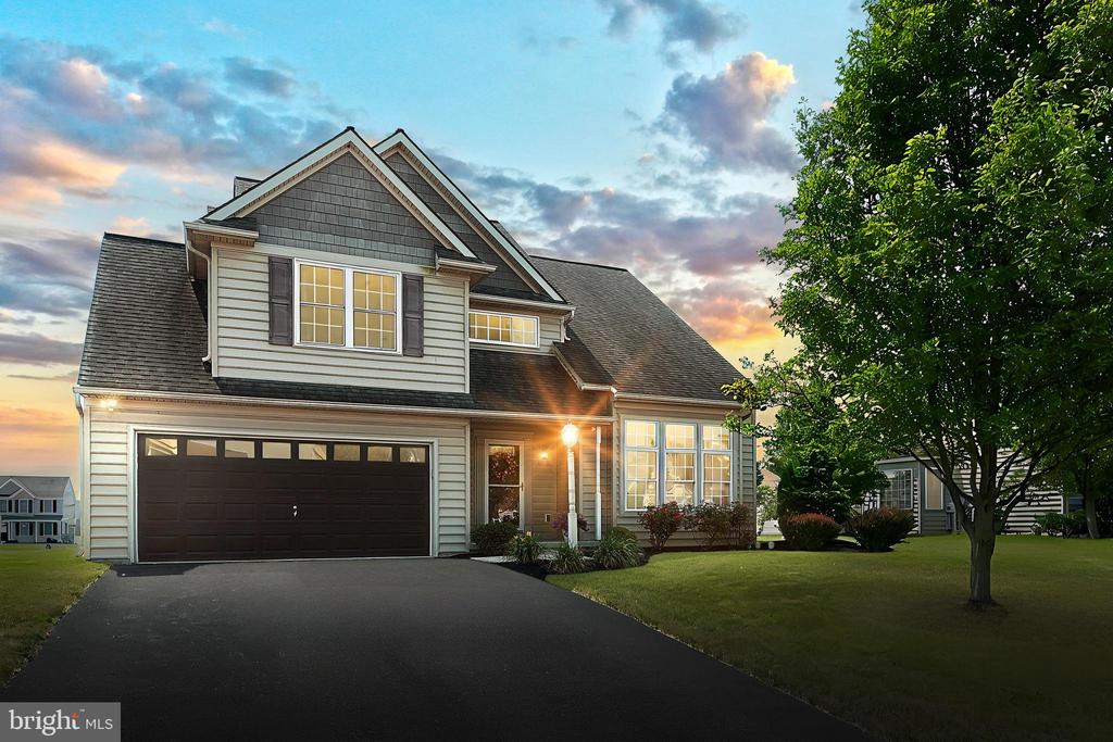 Pebble Beach Dr, Mount Wolf, PA 17347