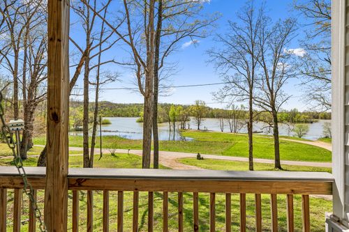 11460 Crooked Creek Rd, Lobelville, TN, 37097-4206 | Card Image