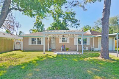 5022 Caroline Street, House other with 3 bedrooms, 2 bathrooms and null parking in Pasadena TX | Image 1