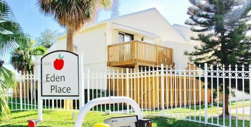 n107-637 Executive Center Dr, West Palm Beach, FL, 33401-4992 | Card Image