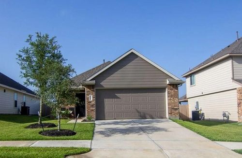 2919 Karin Crest Ln, Conroe, TX, 77304-2987 | Card Image