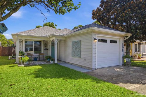 5574 Millbend Pl, Gulf Breeze, FL, 32563-7600 | Card Image