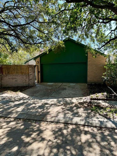 13511 Quetzal Ln, Houston, TX, 77083-3526 | Card Image