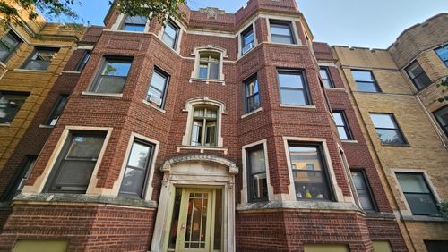 1r-709 W Cornelia Ave, Chicago, IL, 60657-2477 | Card Image