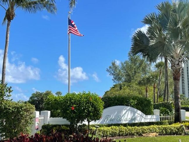 2502 Fairway Dr N, Condo with 3 bedrooms, 4 bathrooms and null parking in Jupiter FL | Image 25