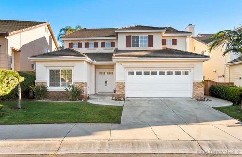 5329 Ruette De Vl, San Diego, CA, 92130 | Card Image