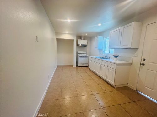12765 Woodcock Ave, Sylmar, CA, 91342-4624 | Card Image