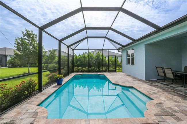 16579 Crescent Beach Way, House other with 4 bedrooms, 2 bathrooms and null parking in BONITA SPRINGS FL | Image 8