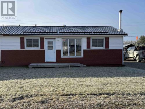 215 Des Sapins Ave, Dubreuilville, ON, P0S1B0 | Card Image