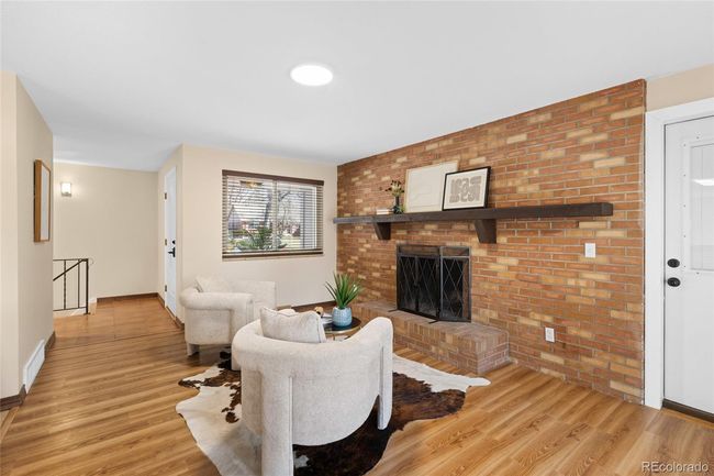 7629 S Cedar Cir, House other with 5 bedrooms, 3 bathrooms and 2 parking in Littleton CO | Image 4
