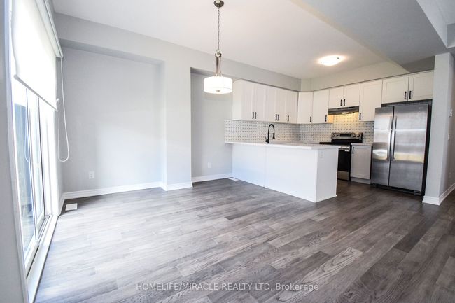 25 Barker Pky, House other with 3 bedrooms, 3 bathrooms and 2 parking in Thorold ON | Image 11
