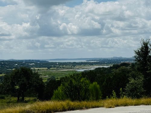 513 Gray Fox, Spring Branch, TX, 78070-5444 | Card Image