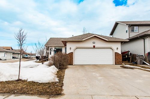 155 Pinnacle Ave, Grande Prairie, AB, T8W0A9 | Card Image