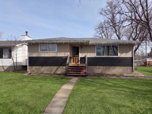 4436 51st Avenue, High Prairie, AB, T0G1E0 | Card Image