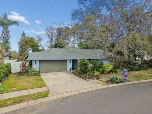 606 Grovewood Ln, LARGO, FL, 33770-2759 | Card Image