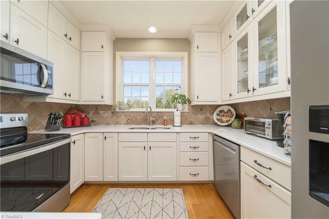 2181 Walnut Crossing Run, House other with 3 bedrooms, 3 bathrooms and null parking in Yadkinville NC | Image 8