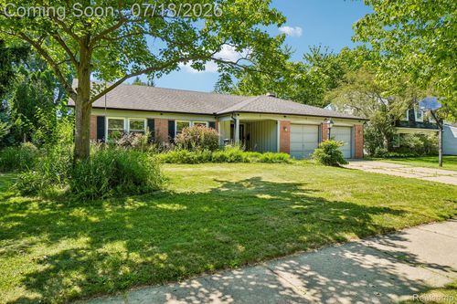 4855 Butler Dr, Troy, MI, 48085-3567 | Card Image
