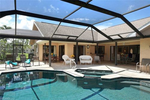 4220 Glasgow Ct, NORTH FORT MYERS, FL, 33903-4917 | Card Image