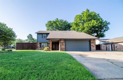 3000 Tull Pl, Muskogee, OK, 74403-6151 | Card Image