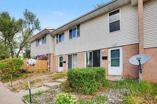 3433 Kenbrooke Ct, Kalamazoo, MI, 49006-5434 | Card Image