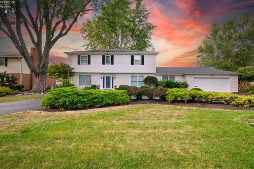 164 Church Hill Dr, Findlay, OH, 45840-1102 | Card Image