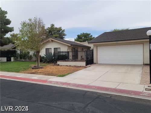 600 Woodmount Dr, Las Vegas, NV, 89107-1598 | Card Image