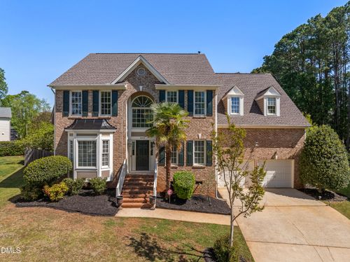 805 Cricketfield Ln, Cary, NC, 27518-9096 | Card Image
