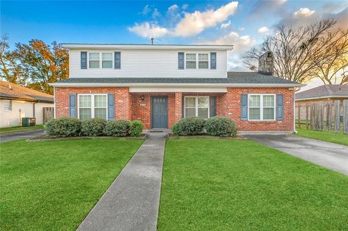 5525 Wabash Dr, Marrero, LA, 70072-4823 | Card Image