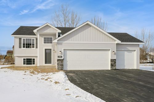 921 Brandenburg Ln, Waverly, MN, 55390-7533 | Card Image