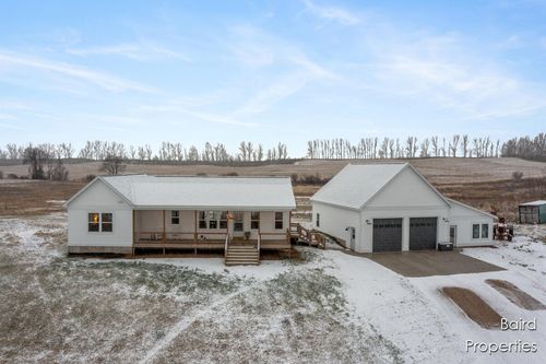 6288 N 88th Ave, Hart, MI, 49420-8437 | Card Image