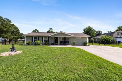 5628 Plummer Blvd, Suffolk, VA, 23435-2539 | Card Image