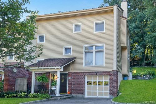 d1-12 Deer Ridge Road, Bedford, NY, 10549 | Card Image
