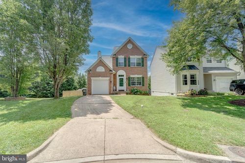 8 Ashley Ct, STAFFORD, VA, 22554-7913 | Card Image
