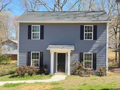 1523 Oakwood Ave, Lancaster, SC, 29720-3070 | Card Image