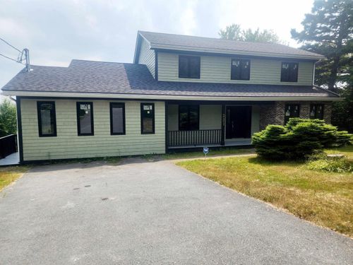 221 Hillside Dr, Boutiliers Point, NS, B3Z1W9 | Card Image