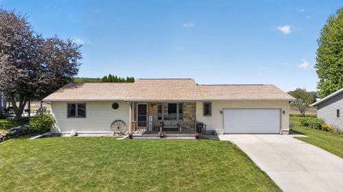 149 Vilas Hibbard Pkwy, Lodi, WI, 53555-1361 | Card Image