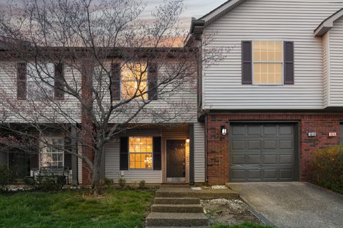1513 Casper Ct, Lexington, KY, 40511-2312 | Card Image