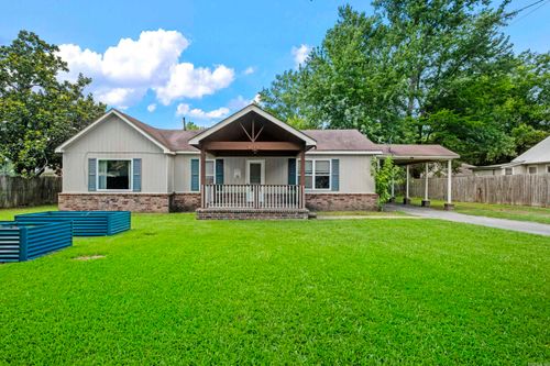 106 Short St, Bryant, AR, 72022-3949 | Card Image