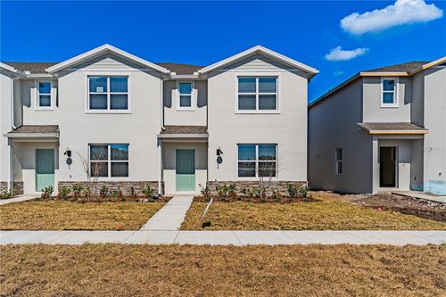 564 Preston Cove Dr, Saint Cloud, FL, 34771-8182 | Card Image