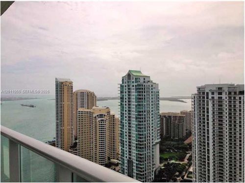 t-3004-300 S Biscayne Blvd, Miami, FL, 33131-5355 | Card Image