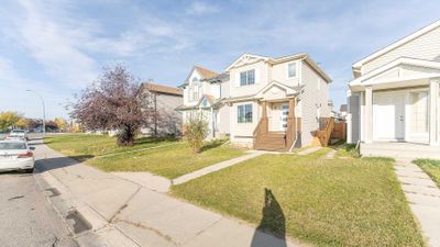 5324 Martin Crossing Dr Ne, House other with 4 bedrooms, 2 bathrooms and 2 parking in Calgary AB | Image 1