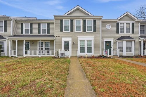 121 Sterling Ct, Yorktown, VA, 23693-4516 | Card Image